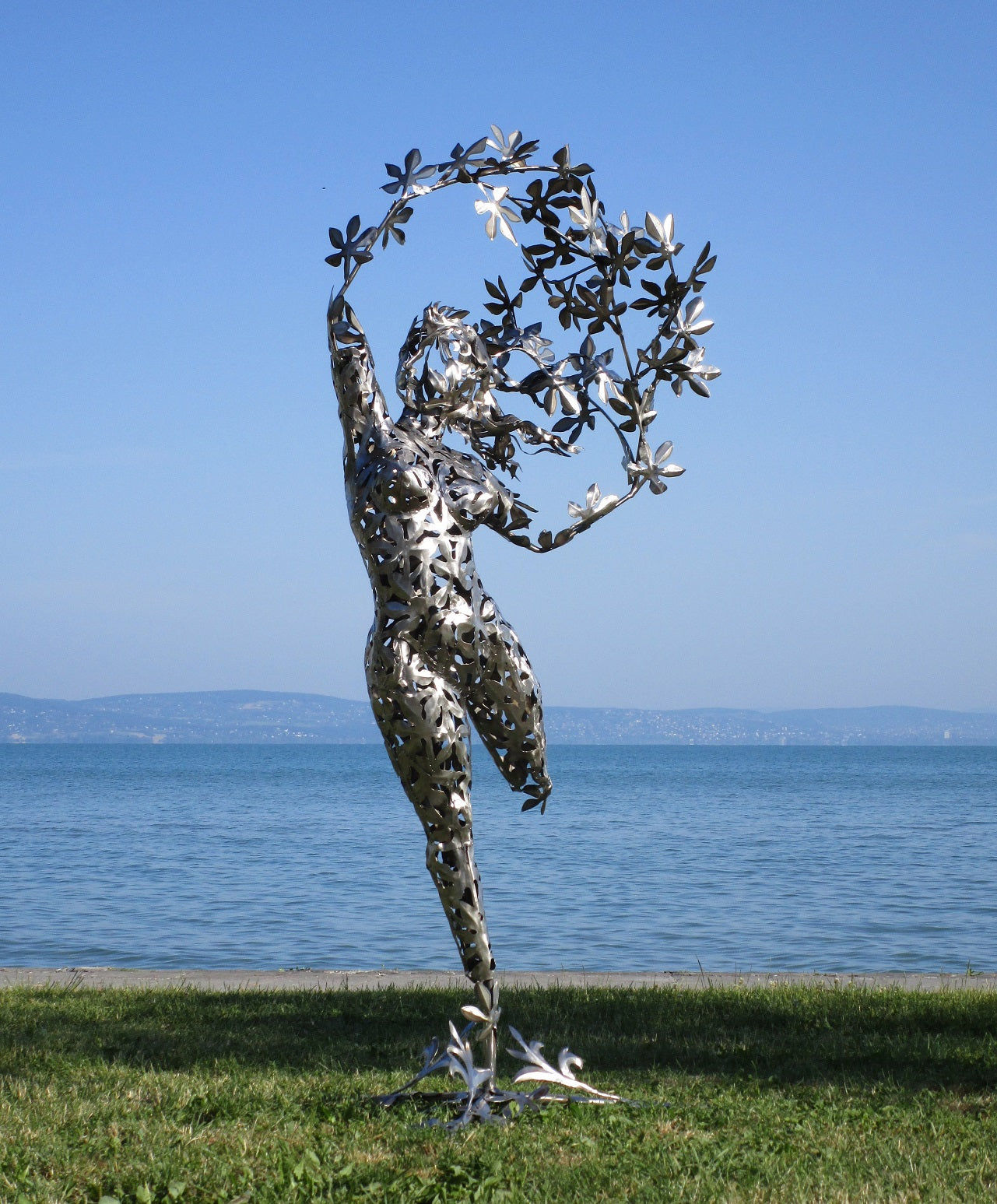 Daphne 2m (edelstahl) 100x84x200 12,8kg