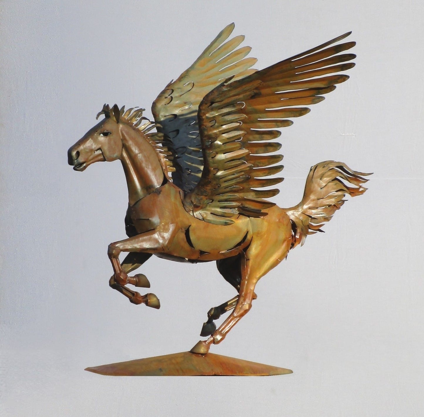 Pegasus klein (rostig) 96x102x95  6,8kg