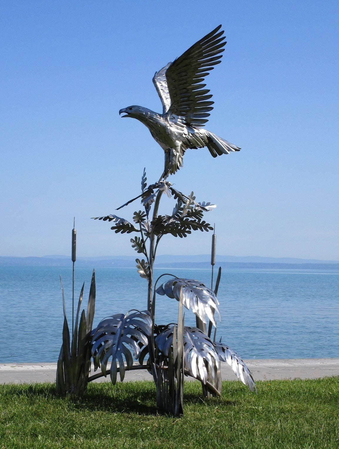 Adler in Wildnis (edelstahl) 110x107x238  24kg