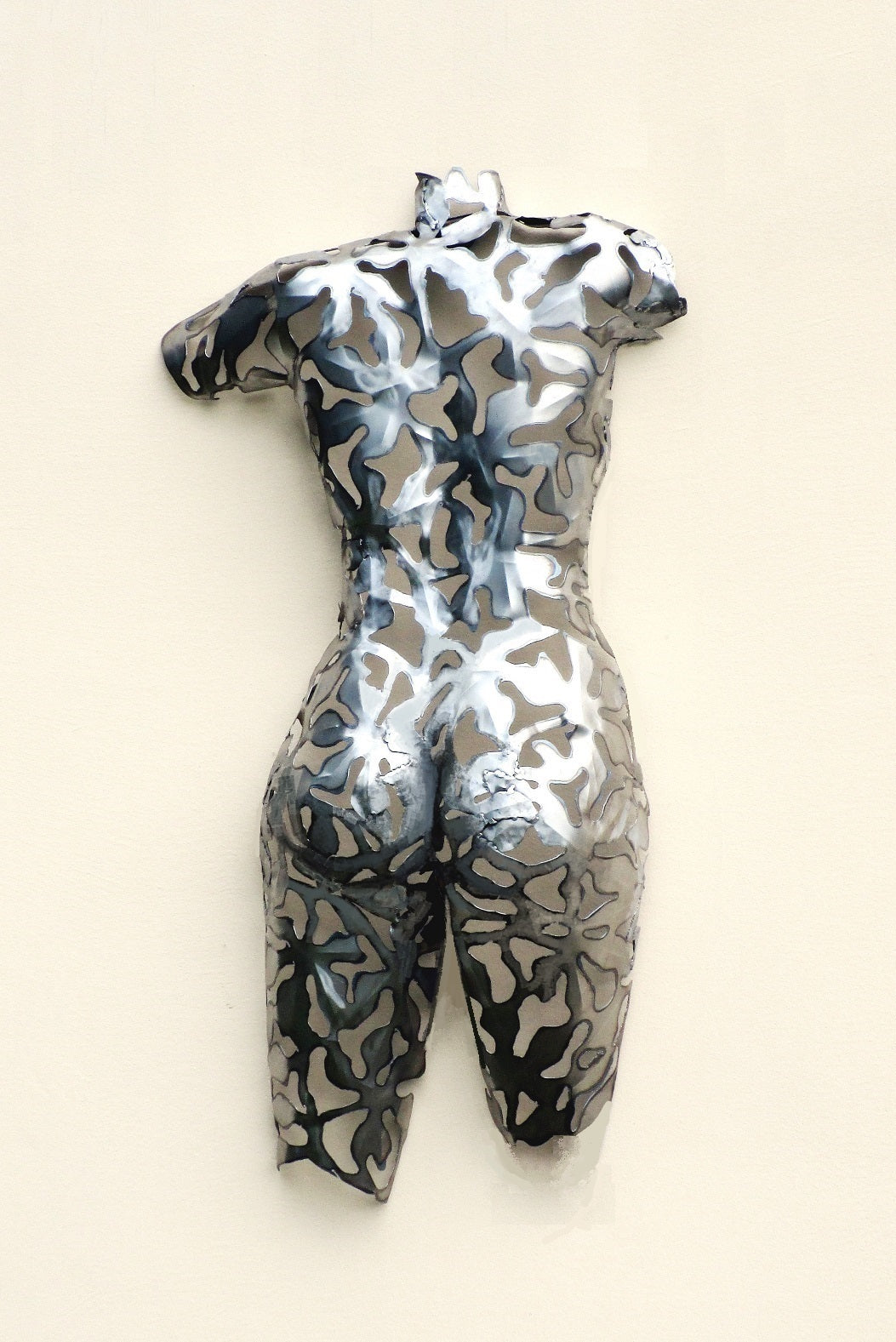 Hunnia Venus Wandrelief 3D (edelstahl) 22x60x116  2,7kg