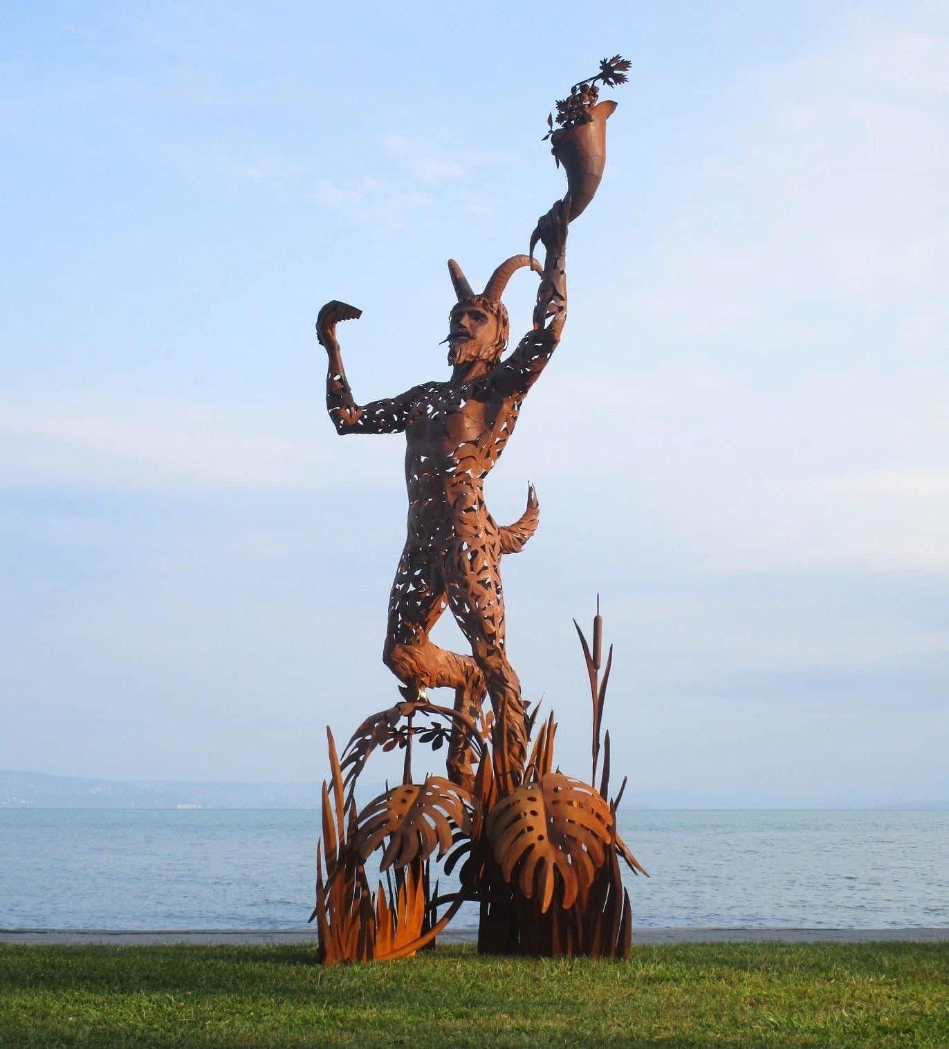 Pan (rostig) 140x130x265  67kg