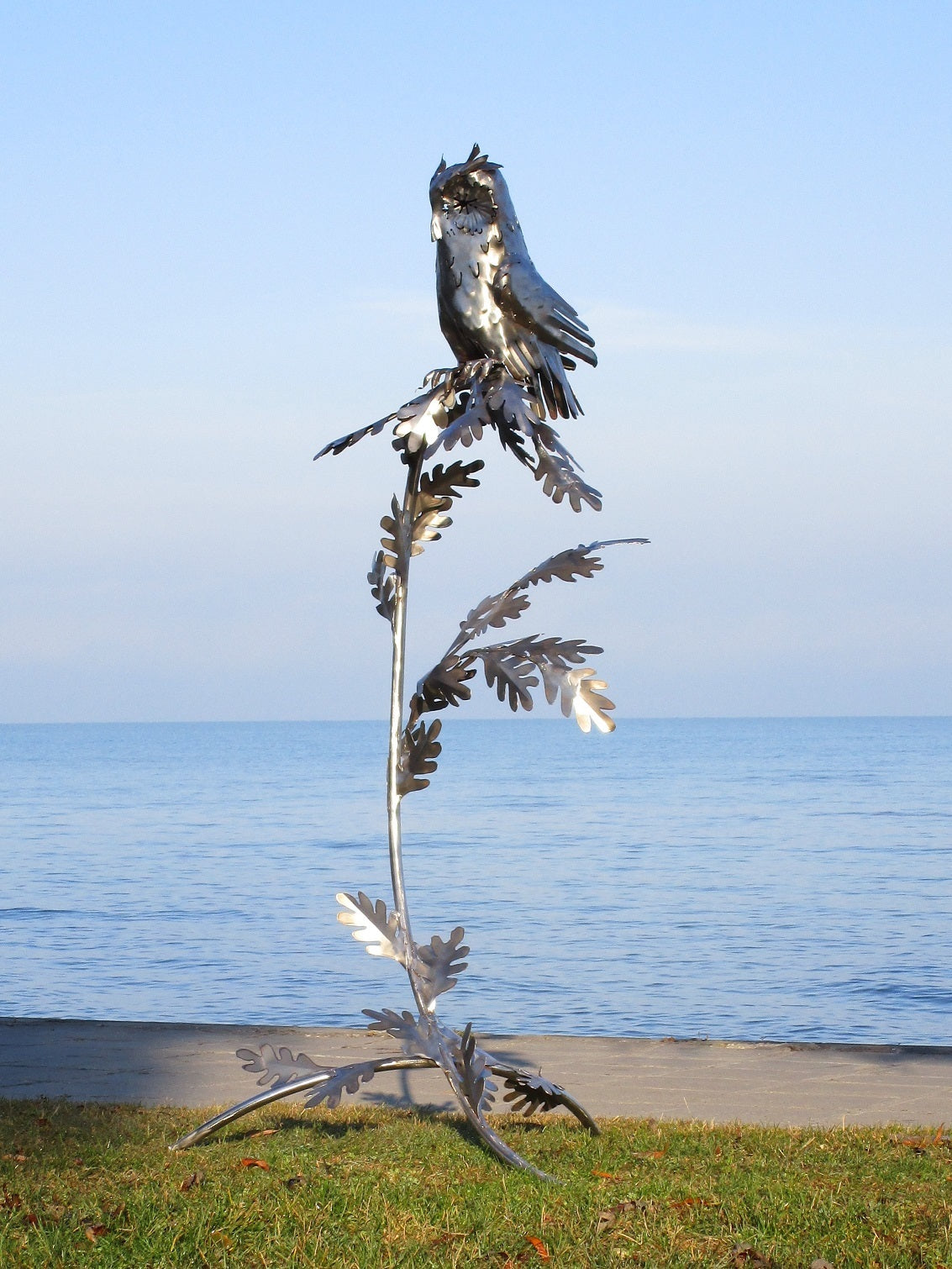 Eule am großen Ast (edelstahl) 78x87x170  6,9kg