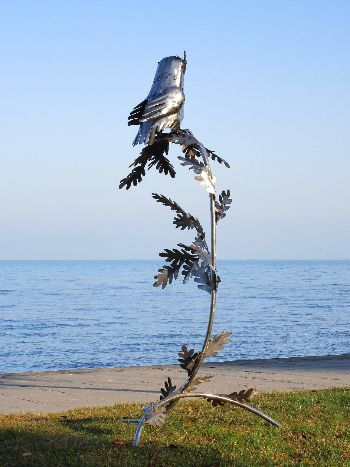 Eule am großen Ast (edelstahl) 78x87x170  6,9kg