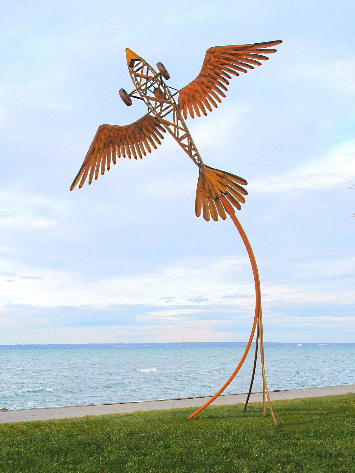 Flügelzeug (rostig) 235x145x415  49kg