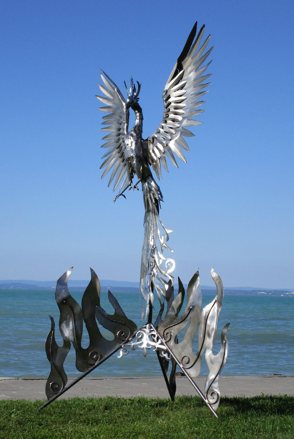 Fönix (edelstahl) 125x113x250  16kg