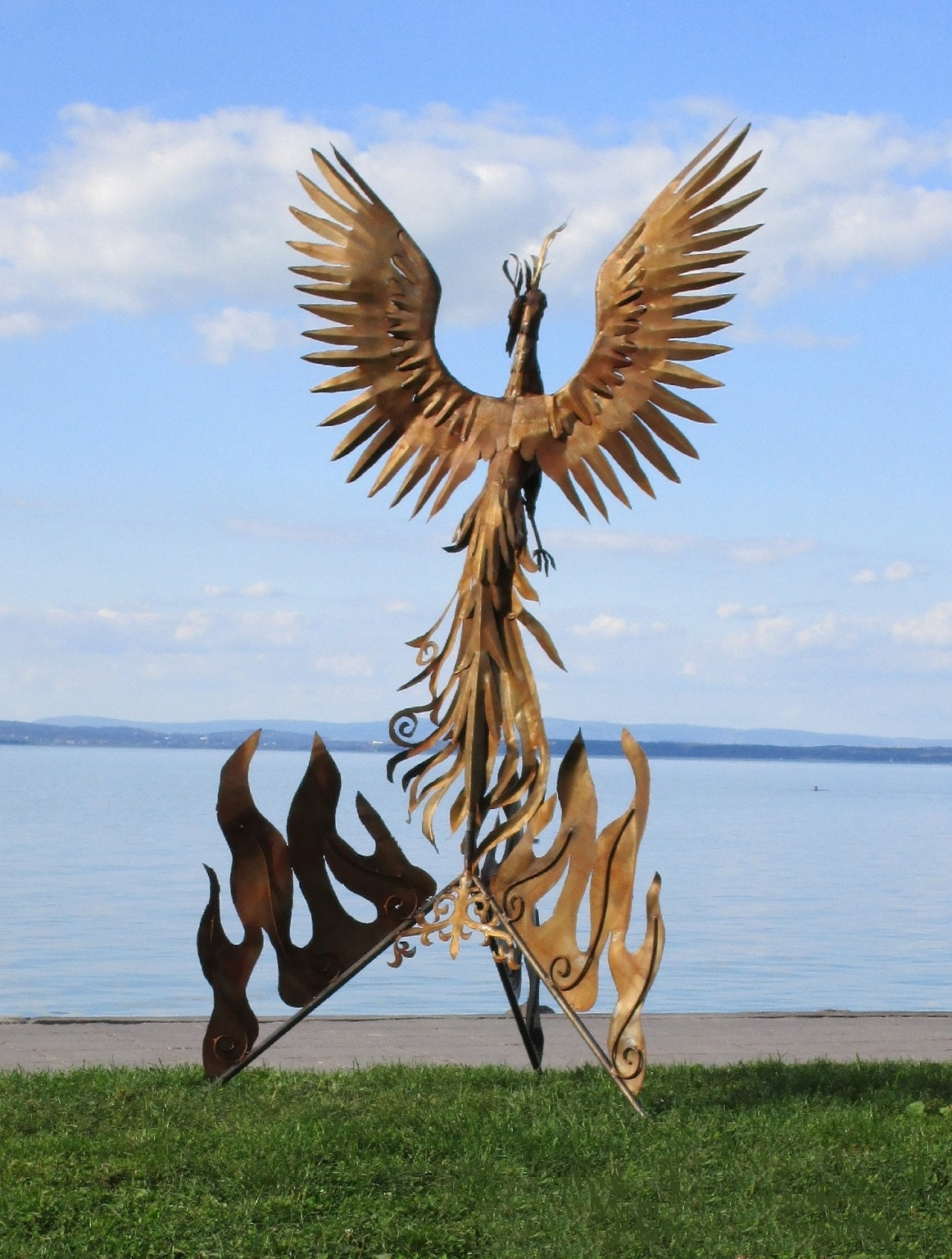 Fönix (rostig) 125x113x250  16kg