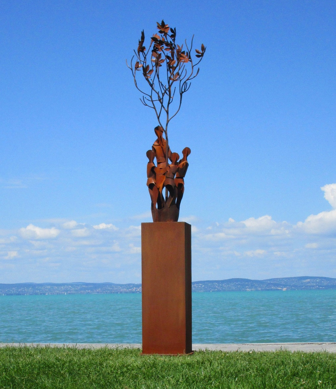 Freude am Baum (rostig) 45x60x260  23kg