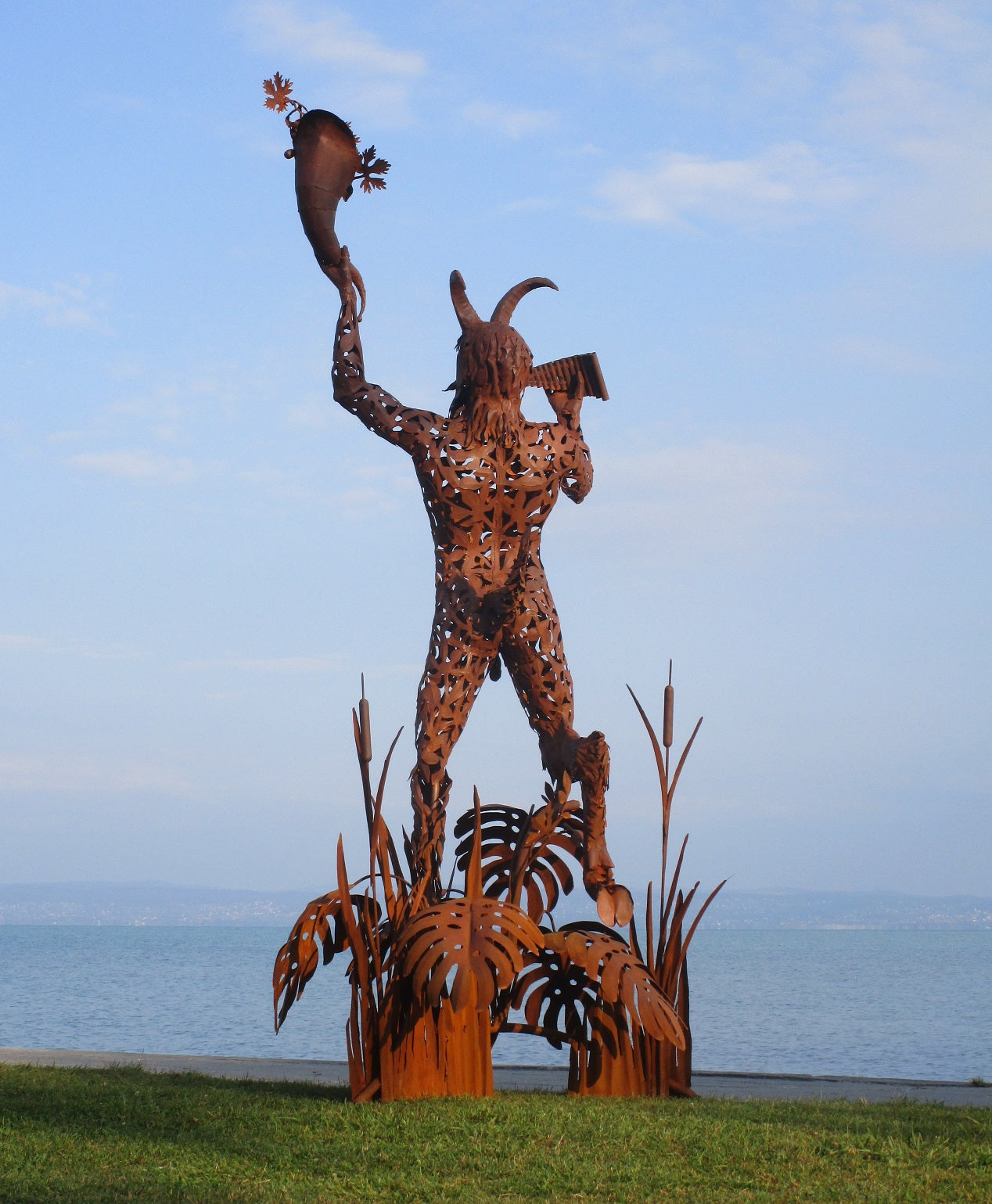 Pan (rostig) 140x130x265  67kg